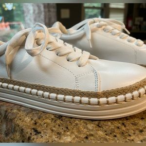 Shoedazzle white sneaker with tan trim